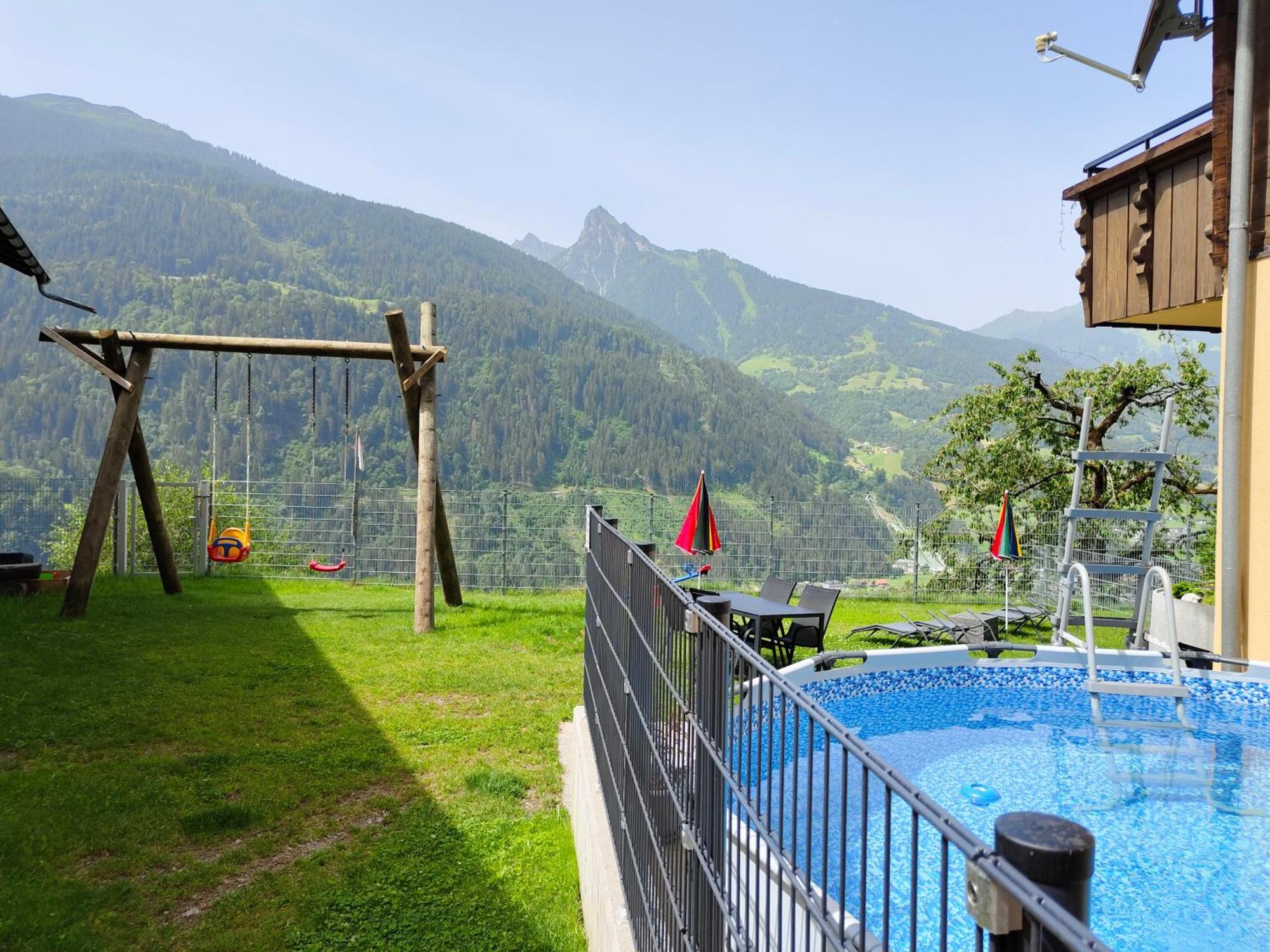 Alpenbauernhaus Konzett Schruns Bagian luar foto